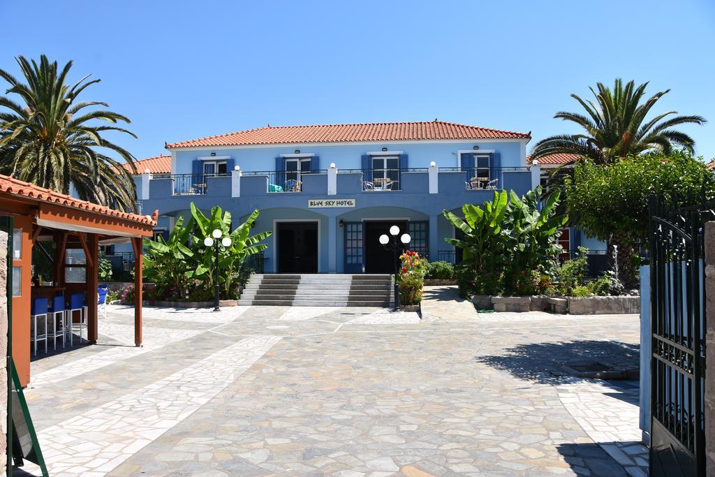 Blue Sky Hotel - Petra - Lesvos - Greece المظهر الخارجي الصورة