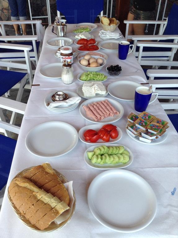 Blue Sky Hotel - Petra - Lesvos - Greece المظهر الخارجي الصورة