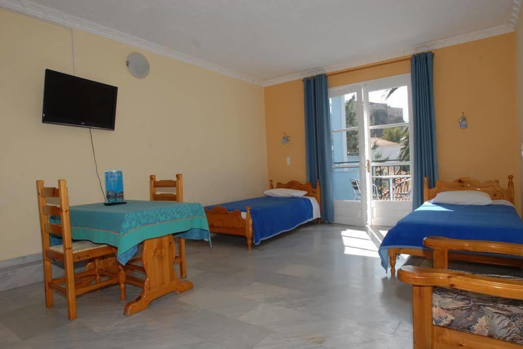 Blue Sky Hotel - Petra - Lesvos - Greece المظهر الخارجي الصورة